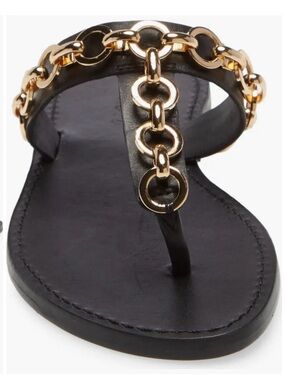 SCHUTZ Black Leather Thong Sandals with Gold Chain Detail